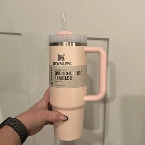 Stanley 30 oz “Bloom”